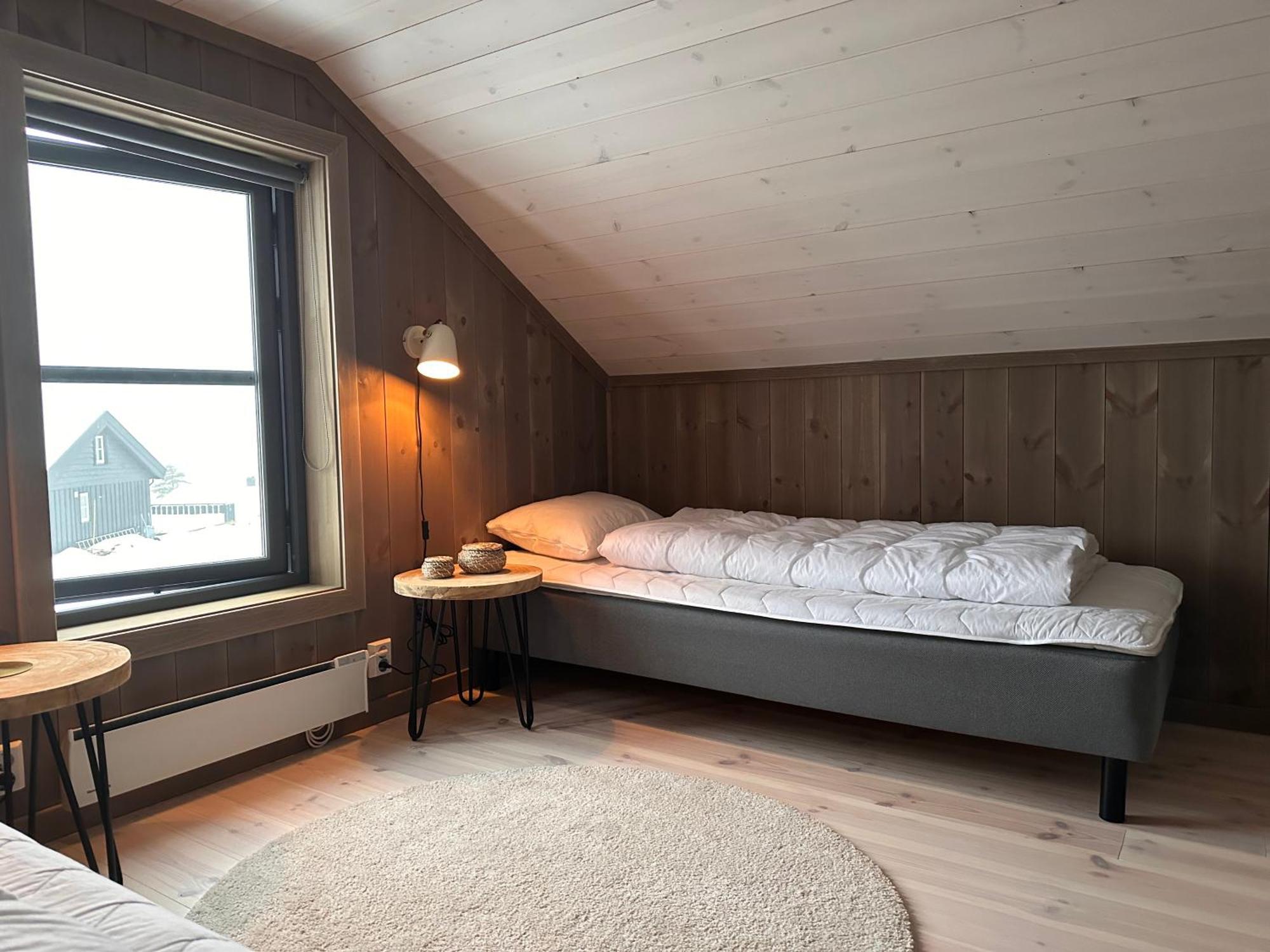 Modern Northern Lights Cabin Drangedal Экстерьер фото